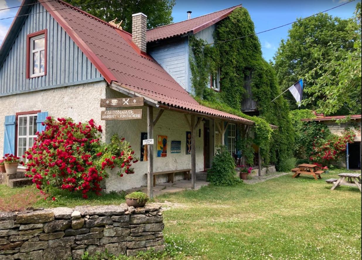 Viini Puhkemaja Guest House Mustjala Bagian luar foto